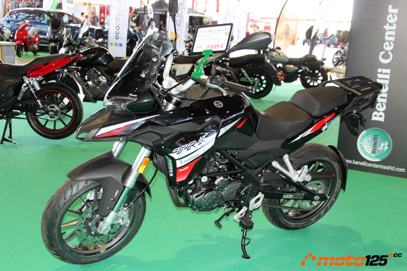 Motorama Madrid 2021 - Benelli TRK 125